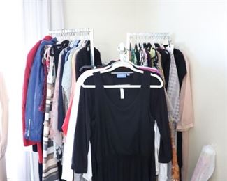 Tons of clothes for size 2 to 22  