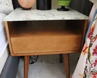 Modern Nightstands 