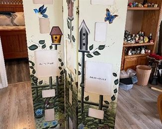 Nice partition with photo inserts