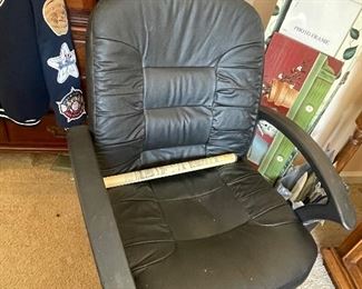 Office desk chair, great condition