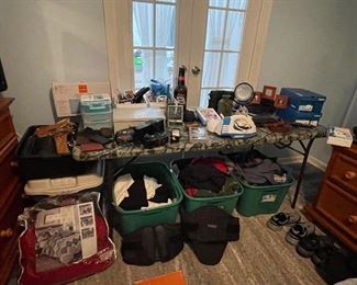 Men’s clothes medium size, ladies close petite large, medium, shoes that are brand new and wide width