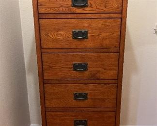 009 Tradewins 6 Drawer Narrow Dresser