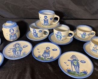 128 MA Hadley CoffeeTea Cups Lidded Jars And Small Plates