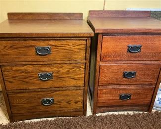176 Bedside Tables With Drawers