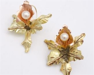Vintage Pair 18K Gold Pearl Orchid Earrings Makers Mark M