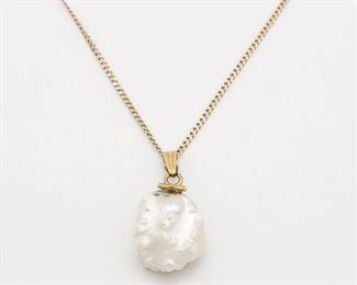 Vintage 14K Gold Natural Pearl Pendant Necklace