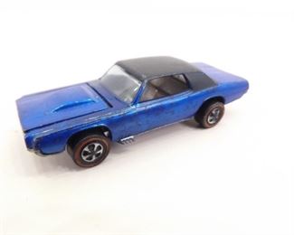 AUTHENTIC US MADE Hot Wheels Redline Spectraflame Blue Custom T-Bird
