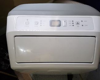 Room air conditioner 