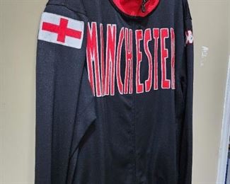 Manchester Windbreaker 