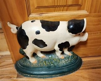 Cast Iron Pig