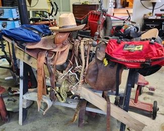 English Saddle & Embossed Saddle