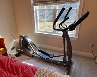 Like New Life Fitness Elliptical
