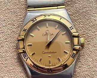 Ladies Omega constellation/18k gold