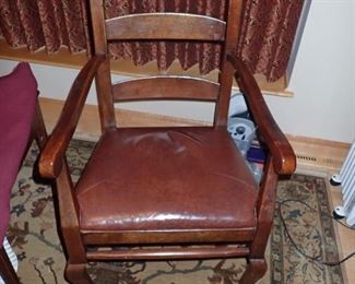LADDERBACK ARM CHAIR