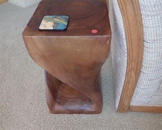 WOOD END TABLE