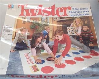 TWISTER GAME VINTAGE