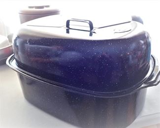 LARGE ENAMEL ROASTER