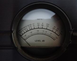 CARVER TFM-35X POWER AMPLIFIER - LUCASFILM THX METER