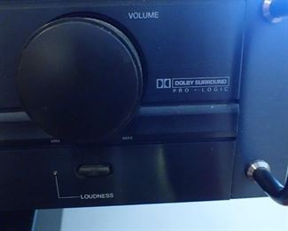 CARVER DOLBY PRO LOGIC AUDIO/VIDEO PREAMPLIFER / TURNER CT-27V