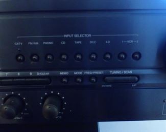 CARVER DOLBY PRO LOGIC AUDIO/VIDEO PREAMPLIFER / TURNER CT-27V