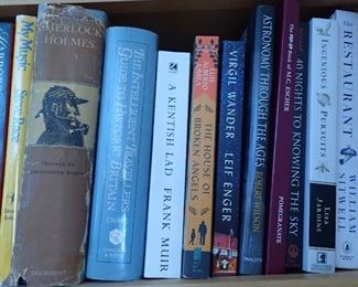 BOOKS 100'S OF BOOKS - WIDE RANGE OF TOPICS