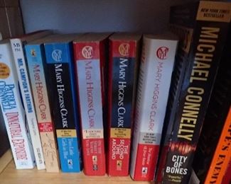 BOOKS 100'S OF BOOKS - WIDE RANGE OF TOPICS