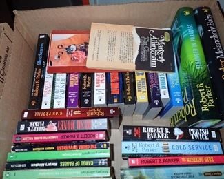 BOOKS 100'S OF BOOKS - WIDE RANGE OF TOPICS