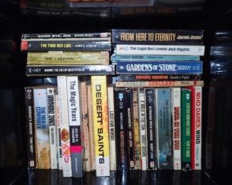 BOOKS 100'S OF BOOKS - WIDE RANGE OF TOPICS