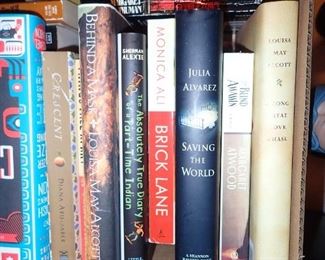 BOOKS 100'S OF BOOKS - WIDE RANGE OF TOPICS