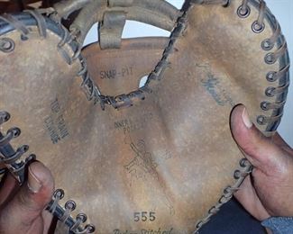 VINTAGE CATCHERS MIT  555 LEATHER