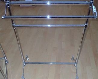 SILVER QUILT RACK