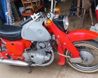 1964 Honda Dream:
Has Title & Keys 
1825 Original Miles 
Original Gas Tank Will Be Sold With Bike
Service & Maintenance History: Unknown 
