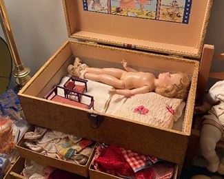 Effanbee Suzanne Doll with Original Case, Clothes and Tag