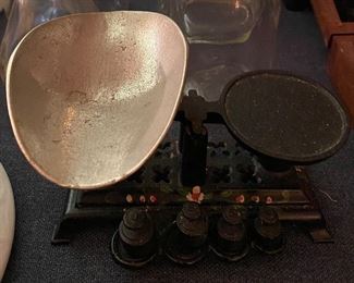 Small Pan Scale