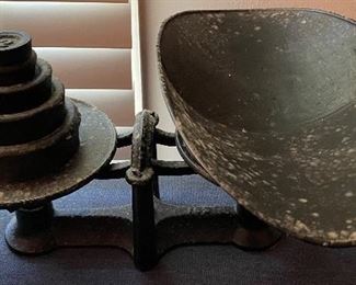 Early Cast Iron Pan Scale