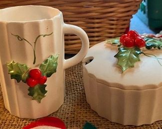 Holt Howard Holly and Berry Creamer and Sugar (Creamer Chipped)