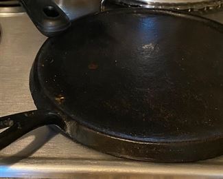 Cast Iron Flat Skillet