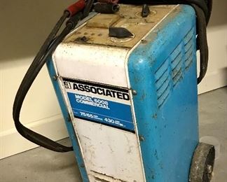 Vintage Associated Commercial Battery Charger