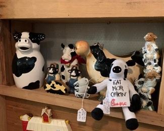 Cow decorations 