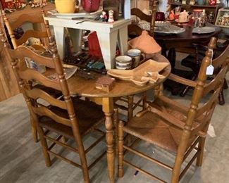 Kitchen breakfast table with 4 chairs 