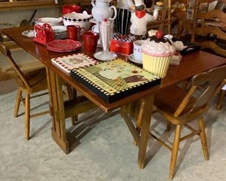 Drop leaf table with two chairs
