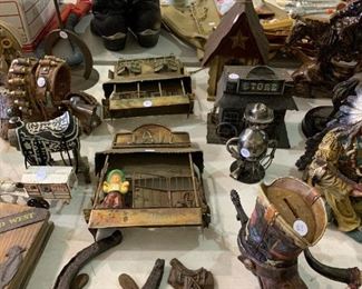 Decorative western pieces 
