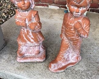 Garden statues 