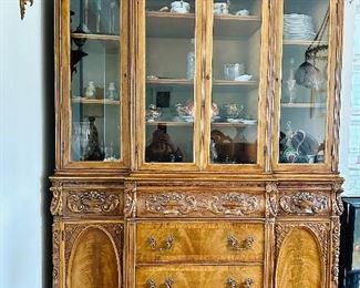Vintage Batesville Cabinet Company (made in USA) china cabinet.