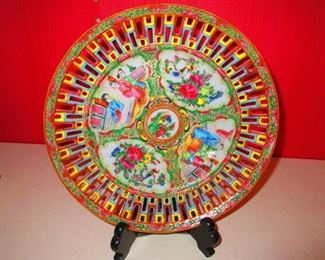 19th Century Chinese Pierced Rose Medallion Plate