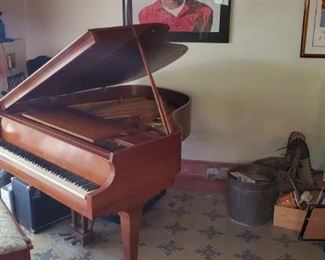 Baldwin Baby Grand, Warm Sound, Excellent Condition, very clean inside! Kept covered for most of it's life. 