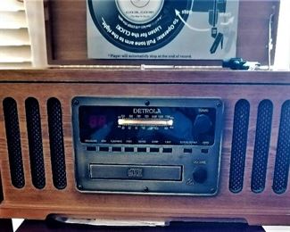 Vinyl record player and radio