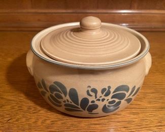 Vintage Pfaltzgraff Folk Art 2 Qt Casserole