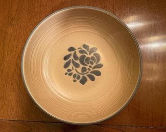 Vintage Pfaltzgraff Folk Art Vegetable Bowl X 3