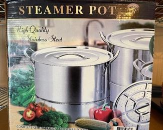 Steamer Pot NIP